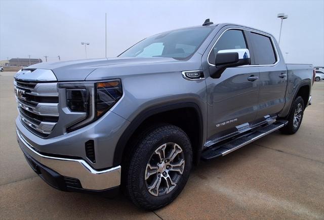 2026 GMC Sierra 1500 Crew Cab, Short Bed, SLE, 4WD