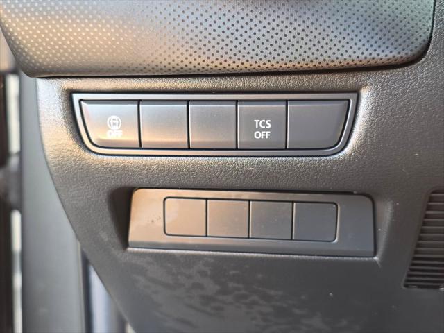 2025 Mazda CX-50 2.5 S Select Package