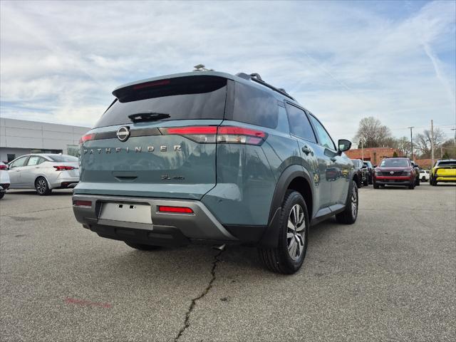 2026 Nissan Pathfinder SL
