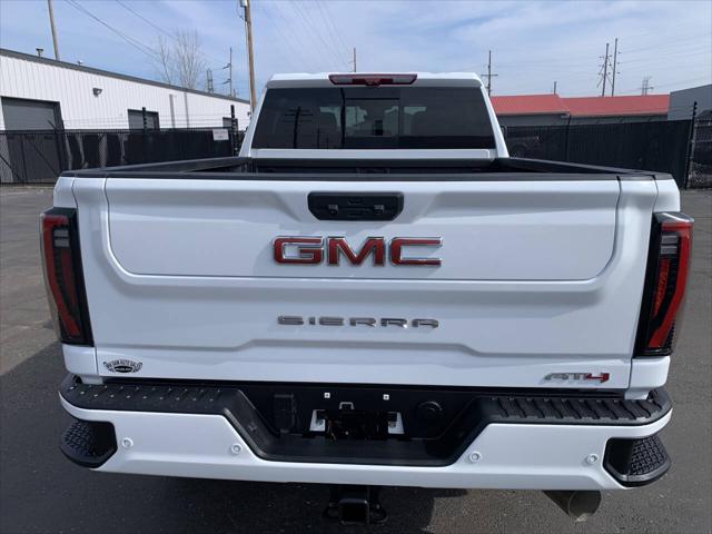 2025 GMC Sierra 3500HD Crew Cab, Standard Bed, AT4, 4WD