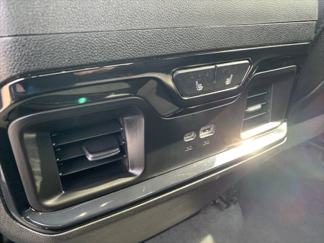 2025 GMC Sierra 3500HD Crew Cab, Standard Bed, AT4, 4WD