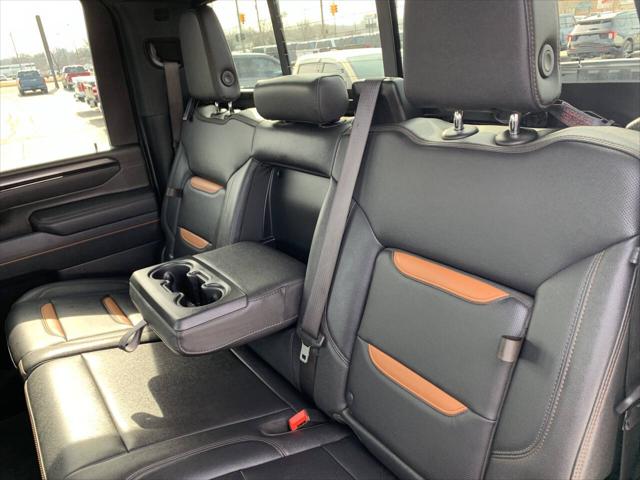 2025 GMC Sierra 3500HD Crew Cab, Standard Bed, AT4, 4WD