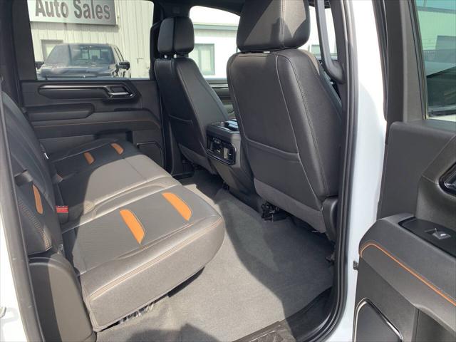 2025 GMC Sierra 3500HD Crew Cab, Standard Bed, AT4, 4WD