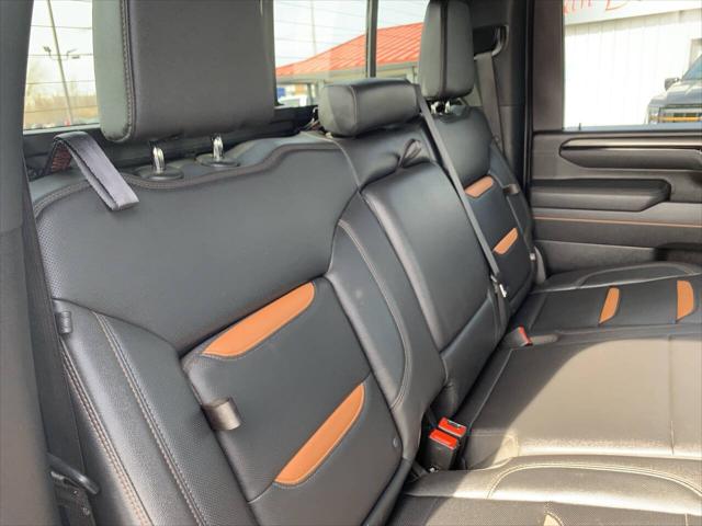 2025 GMC Sierra 3500HD Crew Cab, Standard Bed, AT4, 4WD