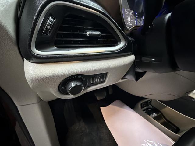 2020 Chrysler Voyager LXI
