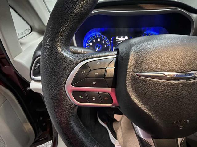 2020 Chrysler Voyager LXI