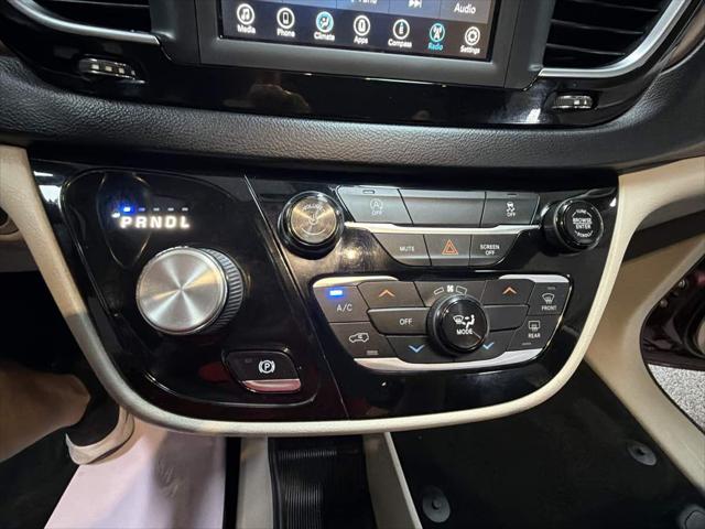 2020 Chrysler Voyager LXI