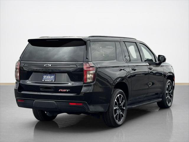 2023 Chevrolet Suburban 4WD RST