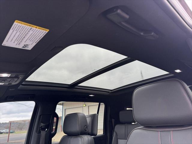 2023 Chevrolet Suburban 4WD RST