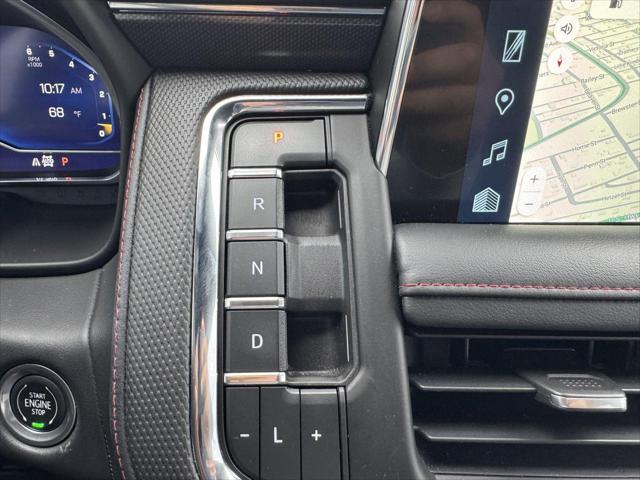 2023 Chevrolet Suburban 4WD RST