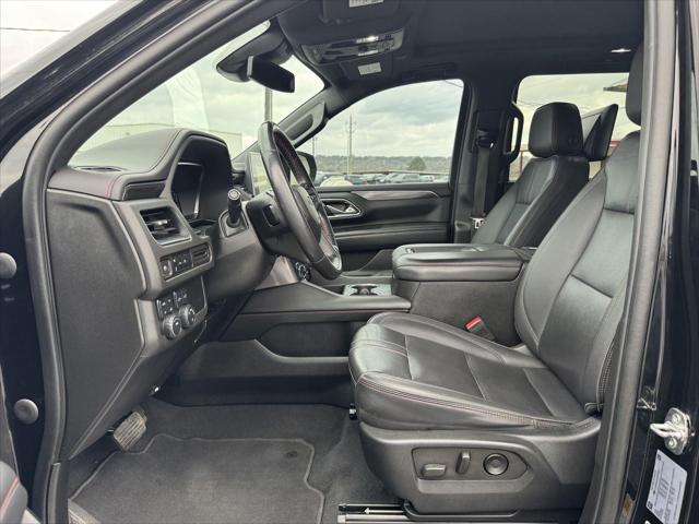 2023 Chevrolet Suburban 4WD RST