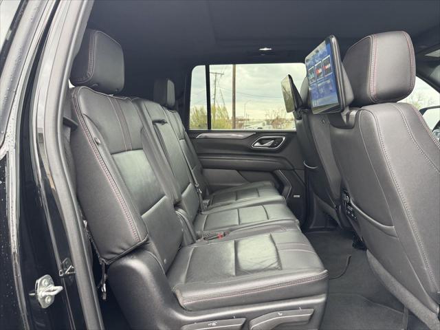 2023 Chevrolet Suburban 4WD RST
