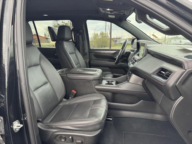 2023 Chevrolet Suburban 4WD RST