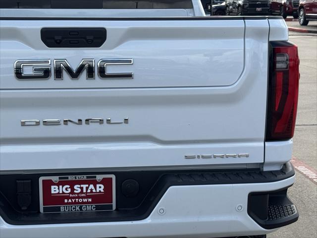 2026 GMC Sierra 2500HD Crew Cab, Standard Bed, Denali Ultimate, 4WD