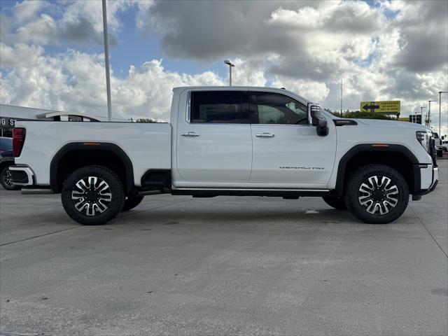 2026 GMC Sierra 2500HD Crew Cab, Standard Bed, Denali Ultimate, 4WD