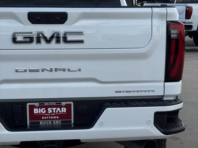 2026 GMC Sierra 2500HD Crew Cab, Standard Bed, Denali Ultimate, 4WD