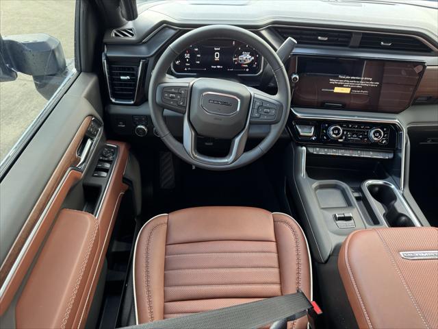 2026 GMC Sierra 2500HD Crew Cab, Standard Bed, Denali Ultimate, 4WD