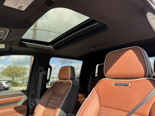 2026 GMC Sierra 2500HD Crew Cab, Standard Bed, Denali Ultimate, 4WD