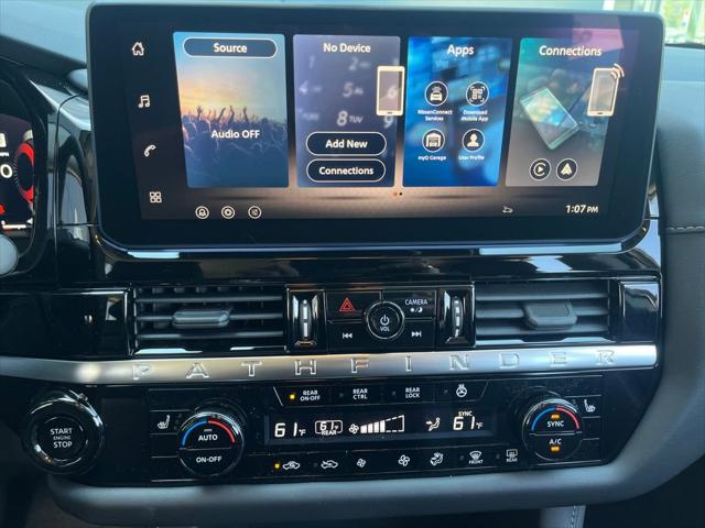 2026 Nissan Pathfinder SL
