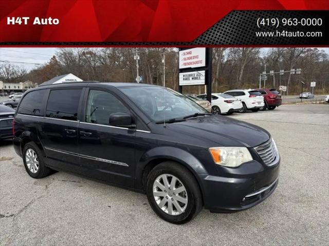 2013 Chrysler Town & Country Touring for sale in Toledo, OH