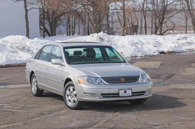 2001 Toyota Avalon XL for sale in Moonachie, NJ
