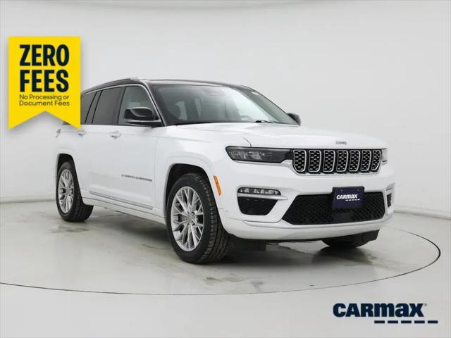 2022 Jeep Grand Cherokee Summit 4x4 for sale in Algonquin, IL