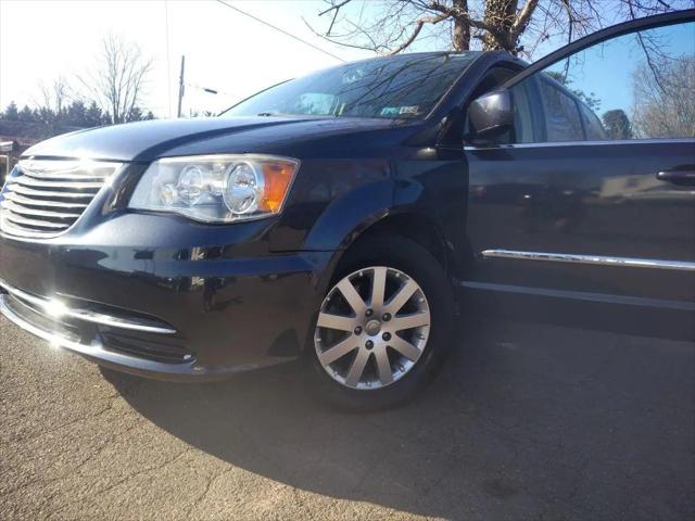 2014 Chrysler Town & Country Touring for sale in Manassas, VA
