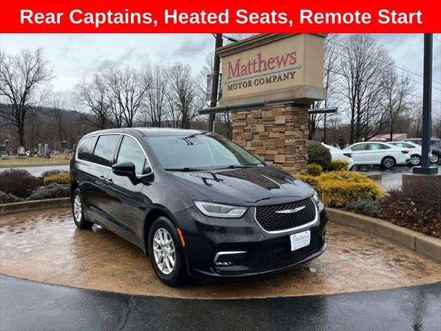 2023 Chrysler Pacifica Touring L for sale in Covington, PA