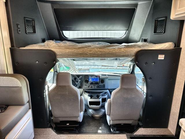 2026 Ford E-450 Cutaway 27U