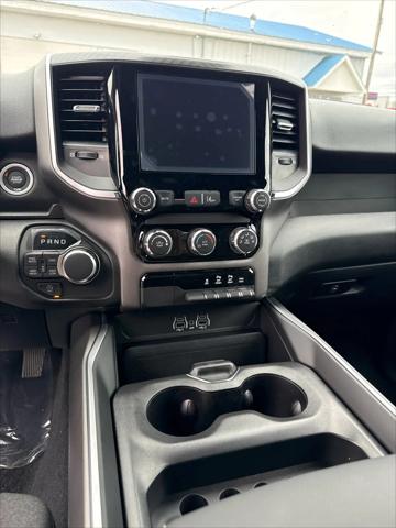 2026 Ram 1500 Big Horn Quad Cab 4x4 6'4" Box