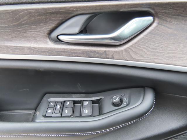 2026 Jeep Grand Cherokee L Altitude 4x4
