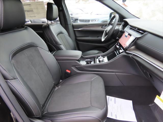 2026 Jeep Grand Cherokee L Altitude 4x4
