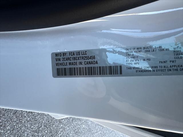 2026 Chrysler Pacifica Select