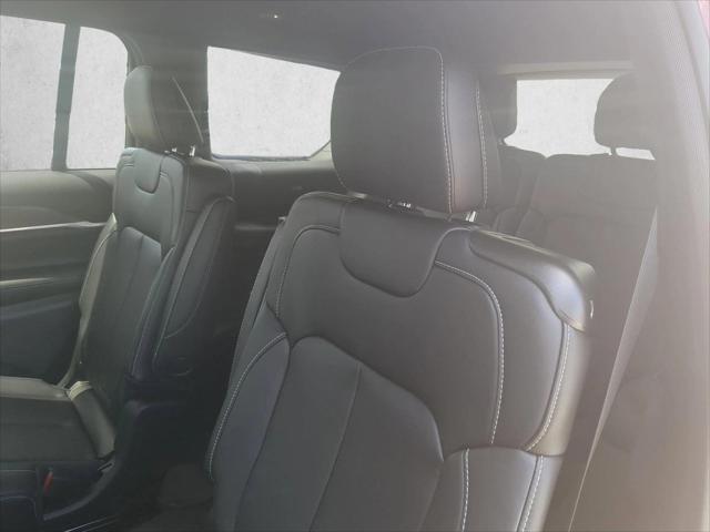 2026 Jeep Grand Cherokee Limited 4x2