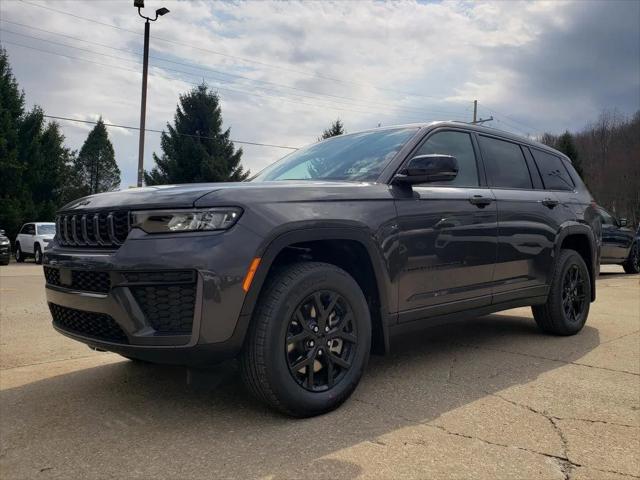 2026 Jeep Grand Cherokee Altitude 4x4