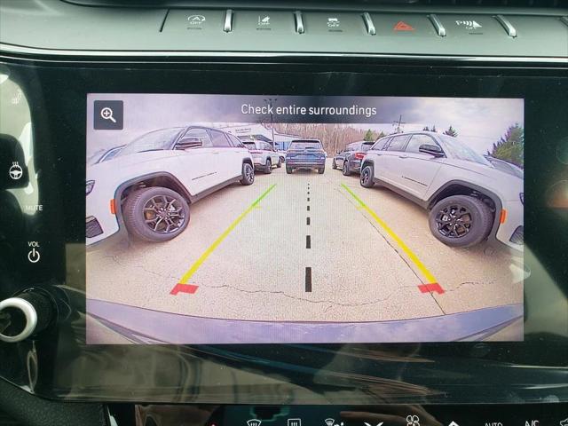 2026 Jeep Grand Cherokee Altitude 4x4