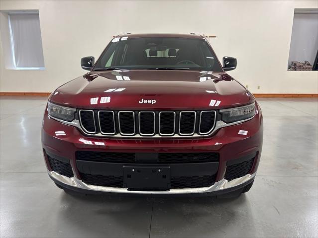2026 Jeep Grand Cherokee Altitude 4x4