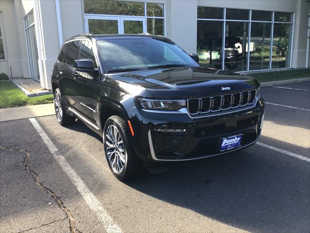 2026 Jeep Grand Cherokee GRAND CHEROKEE SUMMIT 4X4