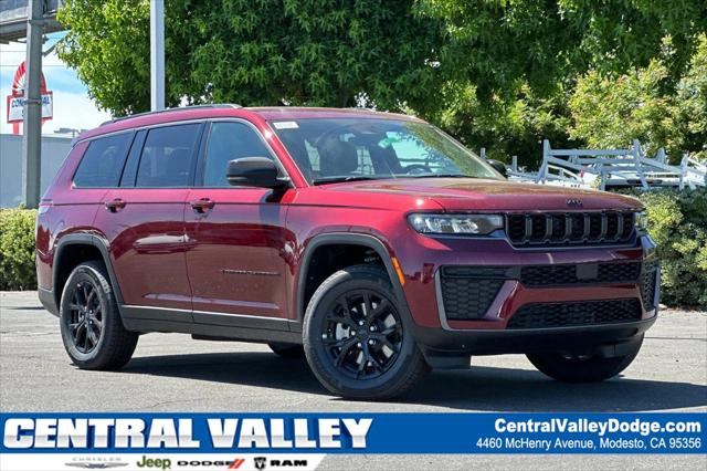 2026 Jeep Grand Cherokee L GRAND CHEROKEE L LAREDO ALTITUDE 4X4
