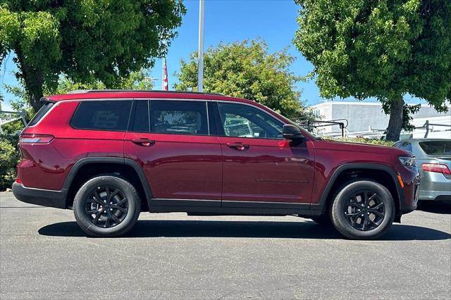 2026 Jeep Grand Cherokee L GRAND CHEROKEE L LAREDO ALTITUDE 4X4