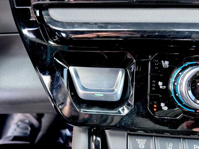 2026 GMC Sierra 2500HD Crew Cab, Standard Bed, AT4, 4WD