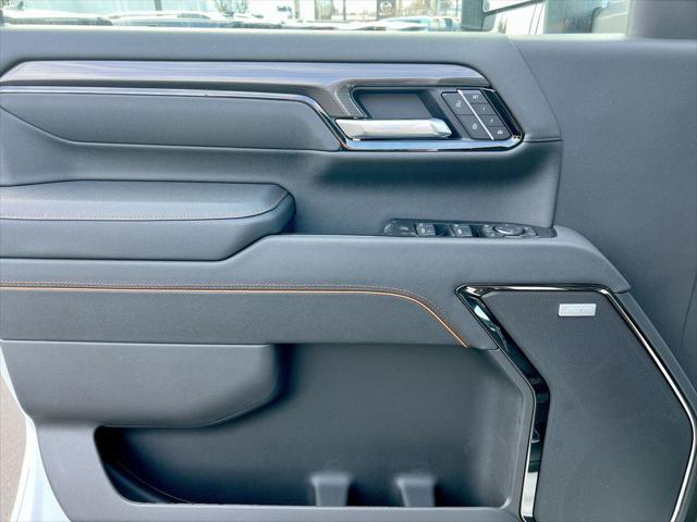 2026 GMC Sierra 2500HD Crew Cab, Standard Bed, AT4, 4WD