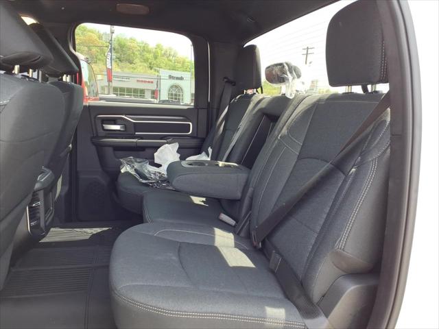 2026 Ram 3500 Big Horn Crew Cab 4x4 8' Box