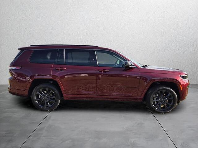 2026 Jeep Grand Cherokee Limited Reserve