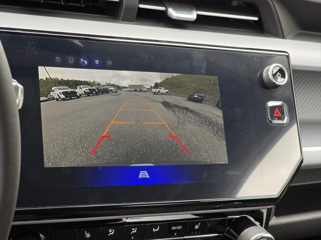 2027 Chevrolet Bolt LT FWD