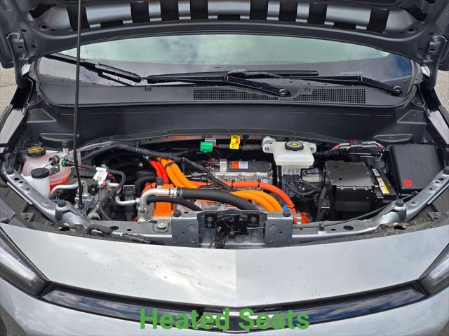 2027 Chevrolet Bolt LT FWD