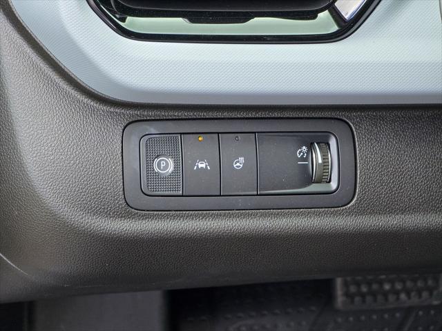 2027 Chevrolet Bolt LT FWD