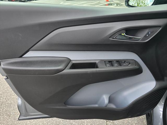 2027 Chevrolet Bolt LT FWD