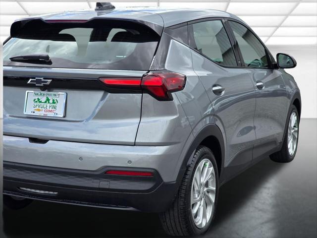 2027 Chevrolet Bolt LT FWD