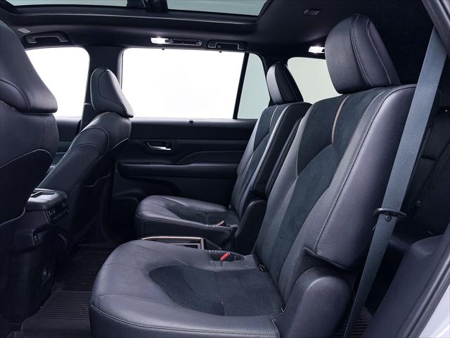 2025 Toyota Grand Highlander Hybrid Platinum MAX